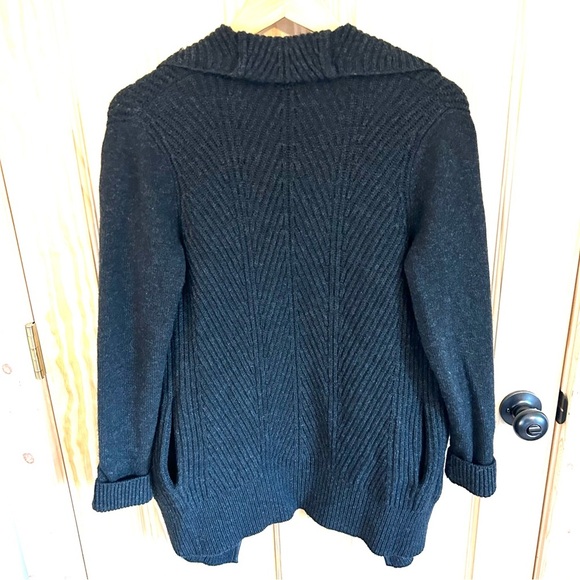 VINCE Wool Blend Shawl Neck Open Cardigan. Size XS. - Picture 3 of 15